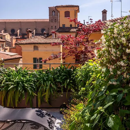Piazza Maggiore Santa Margherita Bologne